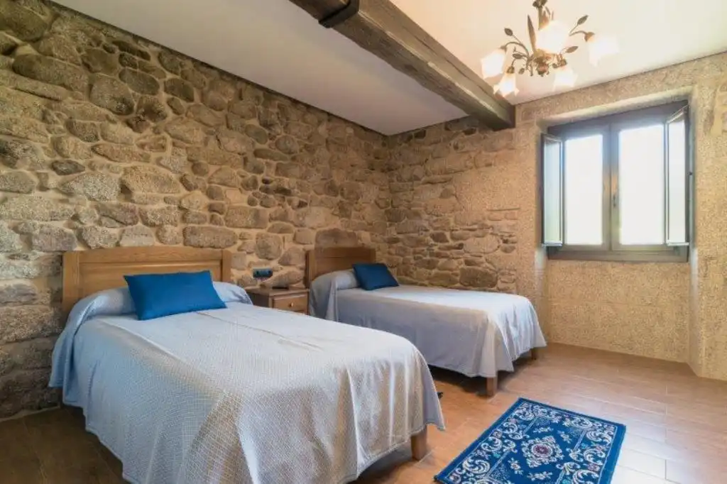 Habitación de Casa o chalet en venta en Lousame con Calefacción, Jardín privado y Parquet