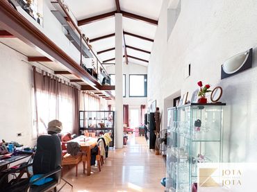 Casa con balcone in vendita a Terrafortuna - Puig Ventós