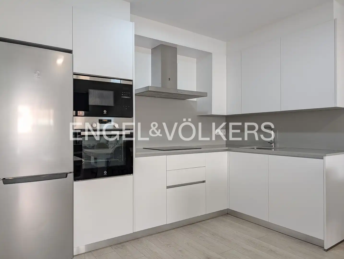 Kitchen of Flat for rent in Vigo   with Heating and Balcony