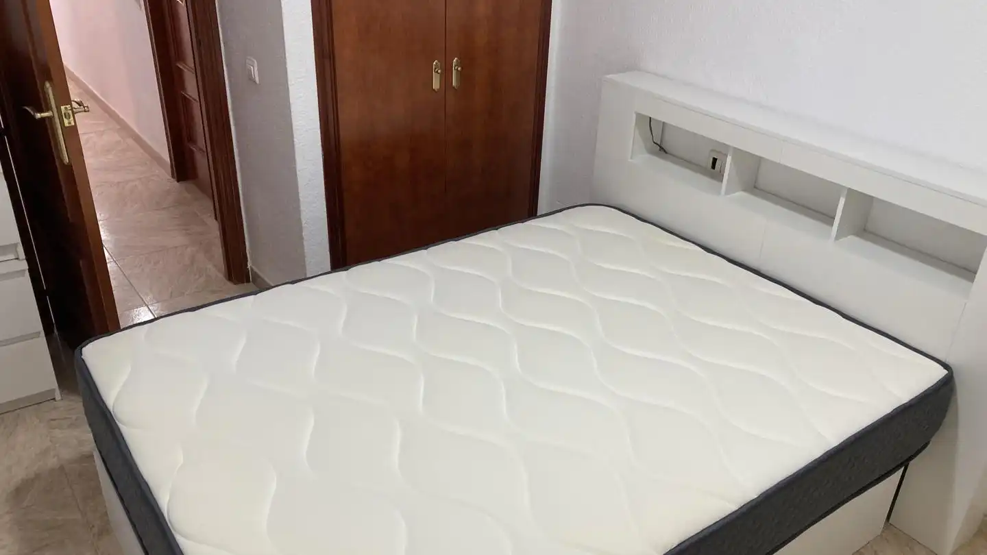 Habitación de Piso de alquiler en Garrucha con Terraza