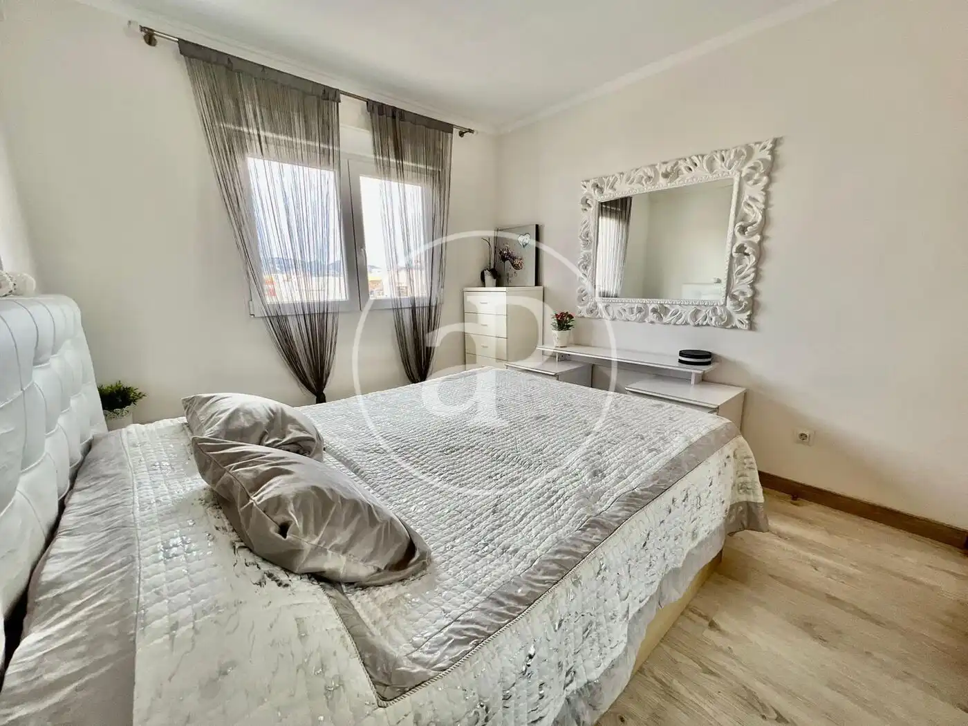 Habitación de Piso en venta en L'Alfàs del Pi con Aire acondicionado, Calefacción y Terraza