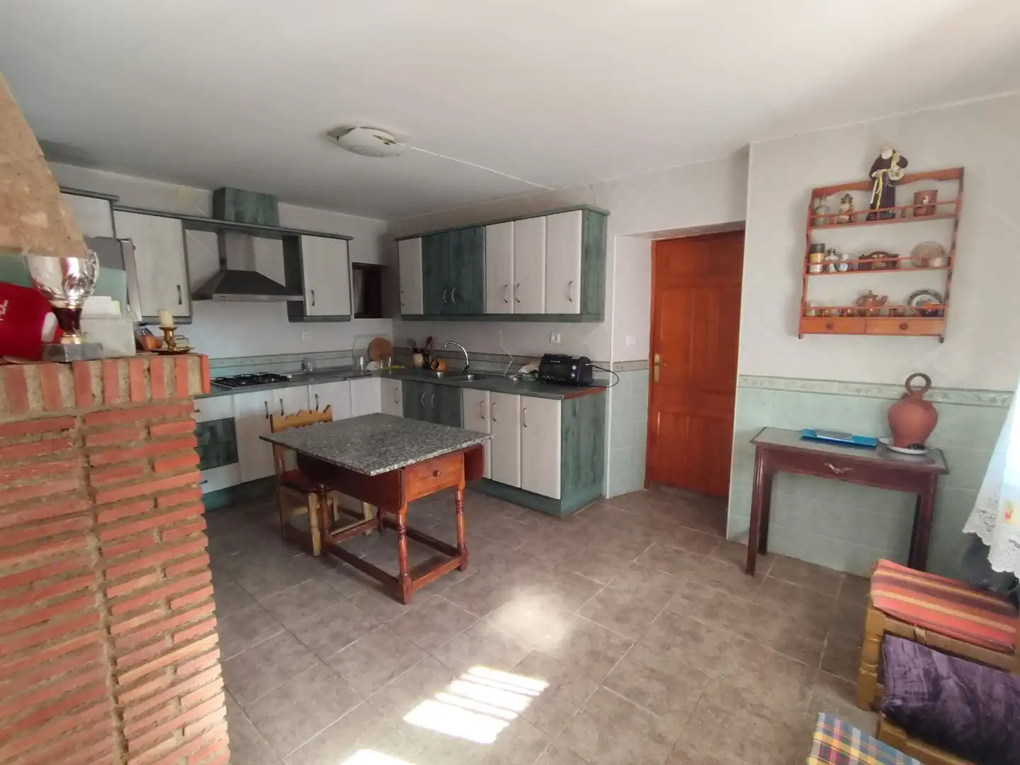 Kitchen of Houses for sale in La Calahorra  with Terrace, Storage room and Furnished