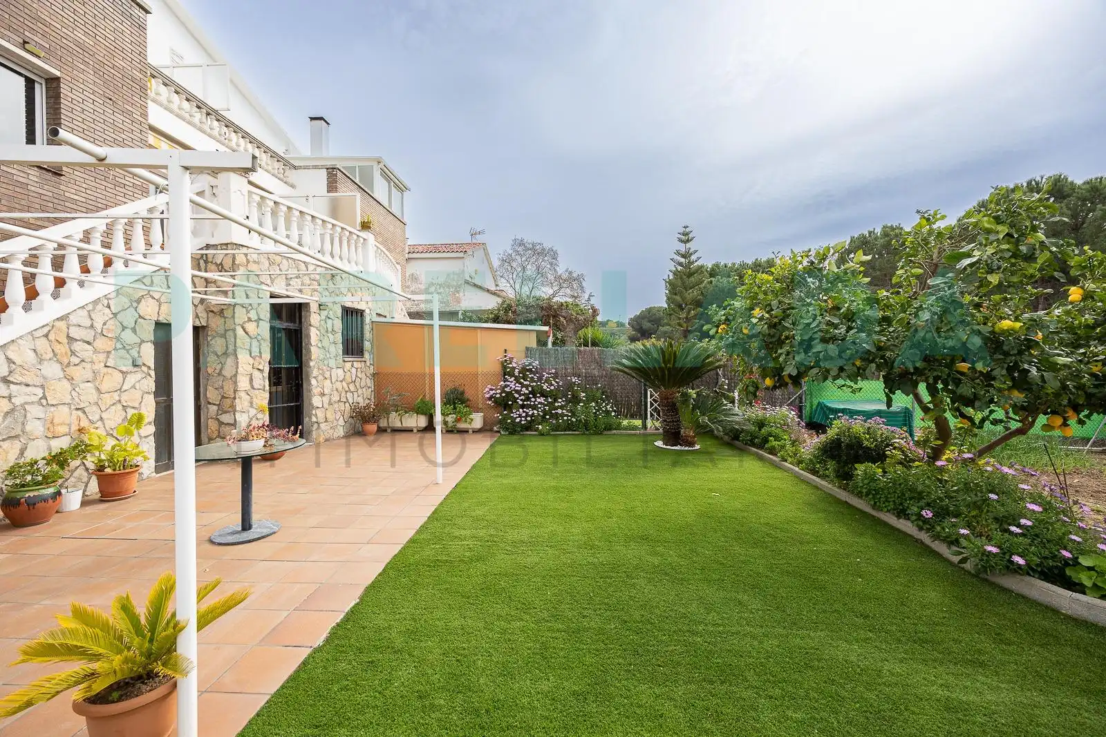 Jardín de Casa o chalet en venta en Badalona con Aire acondicionado, Calefacción y Jardín privado