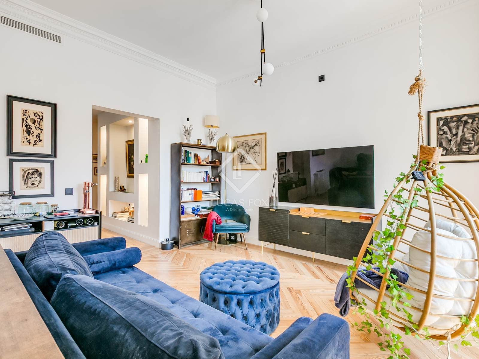 Sala d'estar de Pis en venda en  Madrid Capital amb Calefacció, Parquet i Balcó