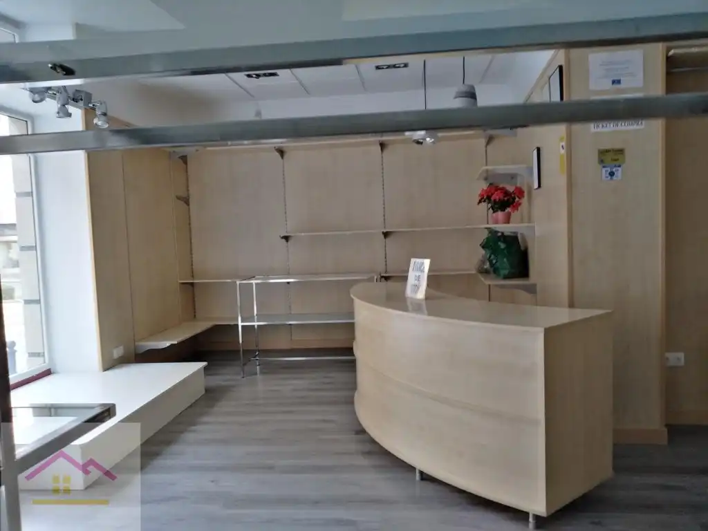 Local comercial en venda a Avenida Castilla La Mancha 6, imagen 2