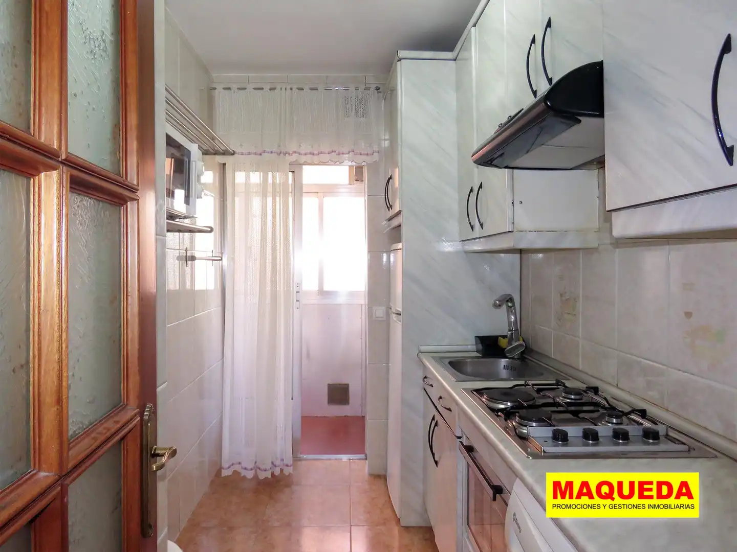 Küche von Wohnung zum Verkauf in Alcorcón mit Klimaanlage, Parkett und Terrasse