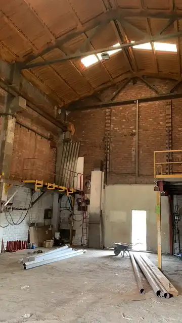 Nave industrial en alquiler en Carrer la Masia, imagen 5