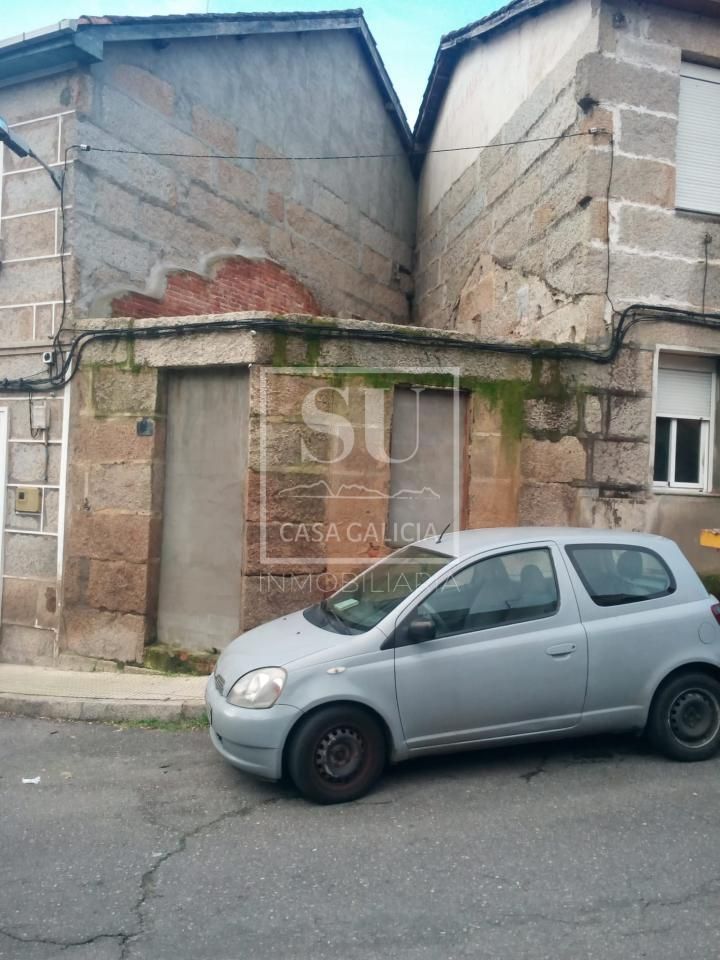 Exterior view of Country house for sale in Ourense Capital   with Private garden