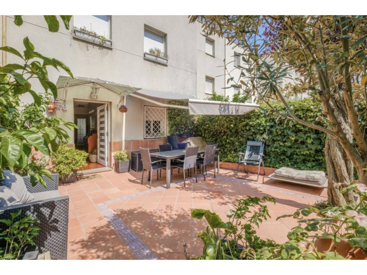 Terrace of House or chalet for sale in Terrassa  with Air Conditioner, Heating and Terrace