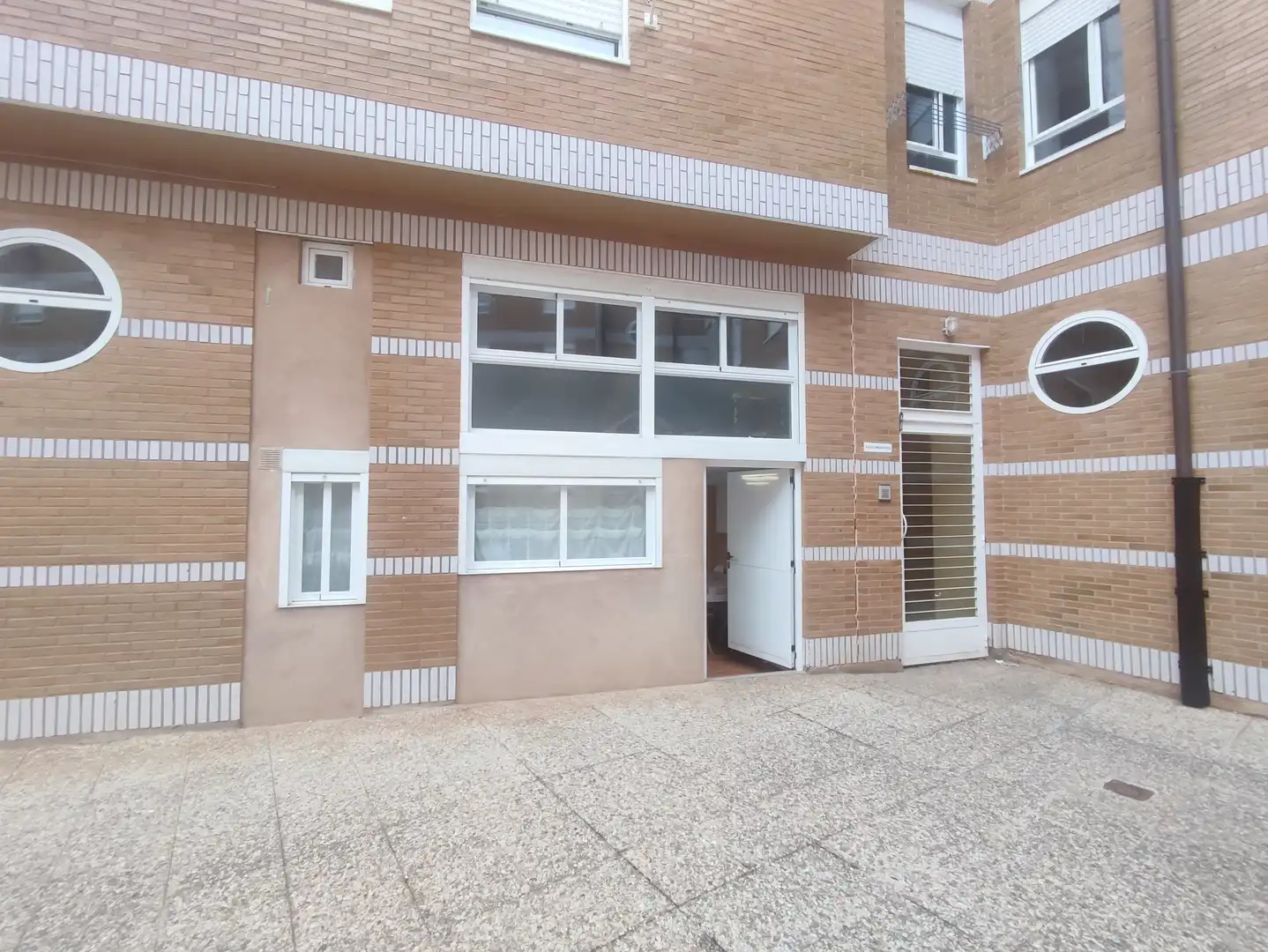 Gewerbefläche zum Verkauf in Calle Timoteo Ruiz, imagen 18