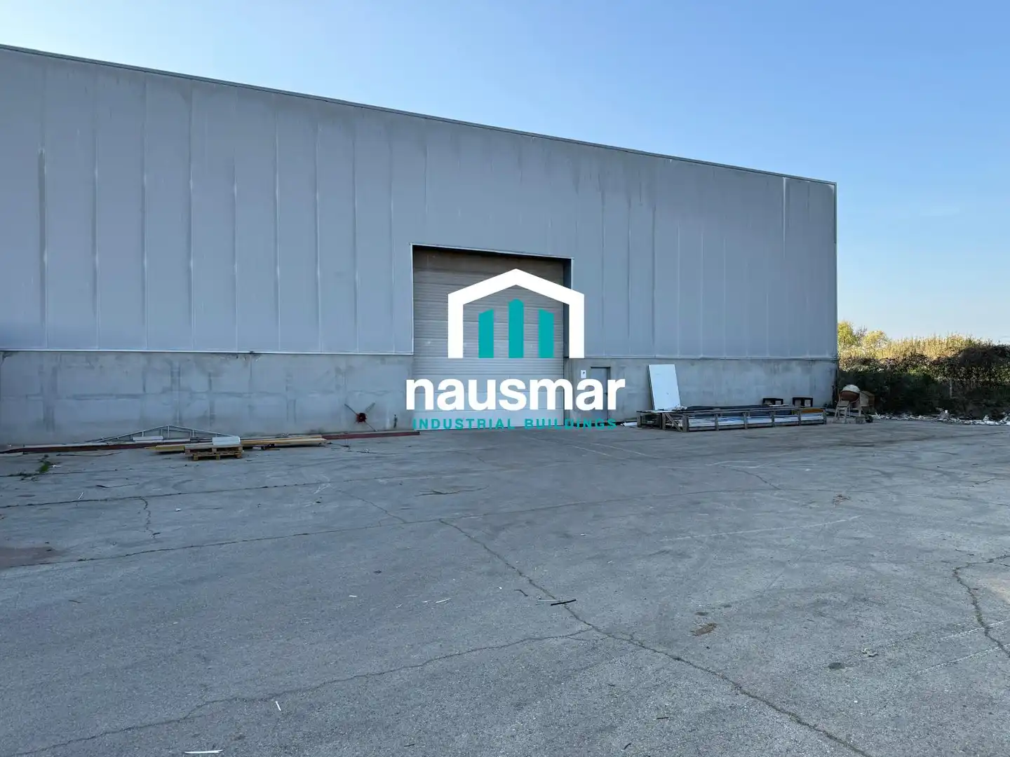Vista exterior de Nave industrial en venta en Sant Fruitós de Bages