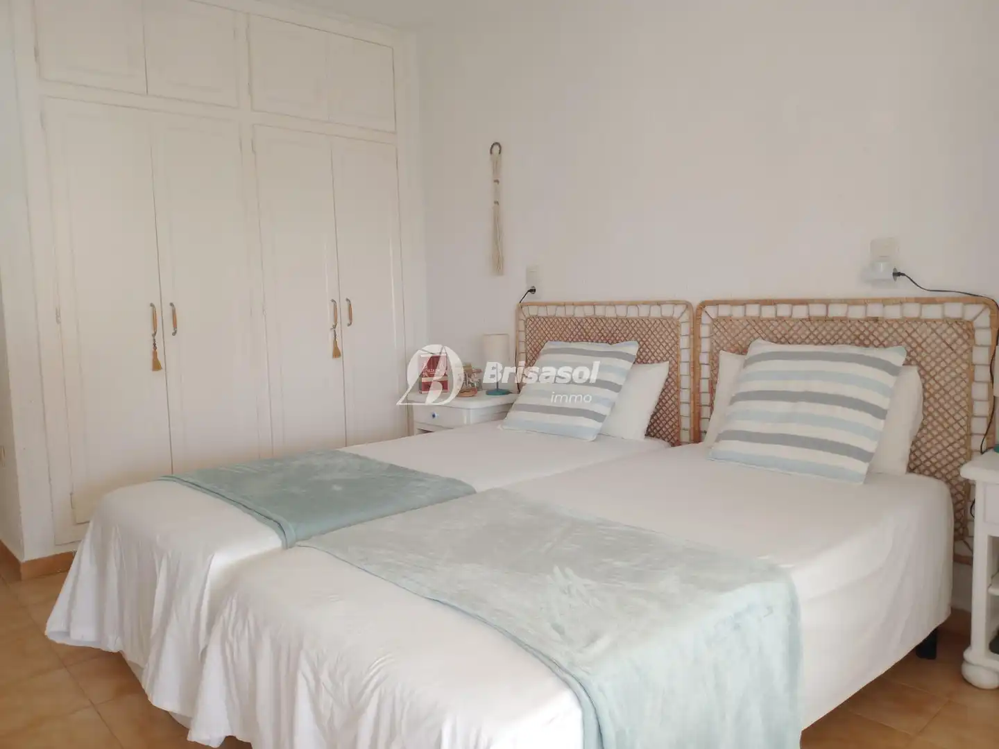 Apartamento con piscina en venta en Miami Platja, imagen 3