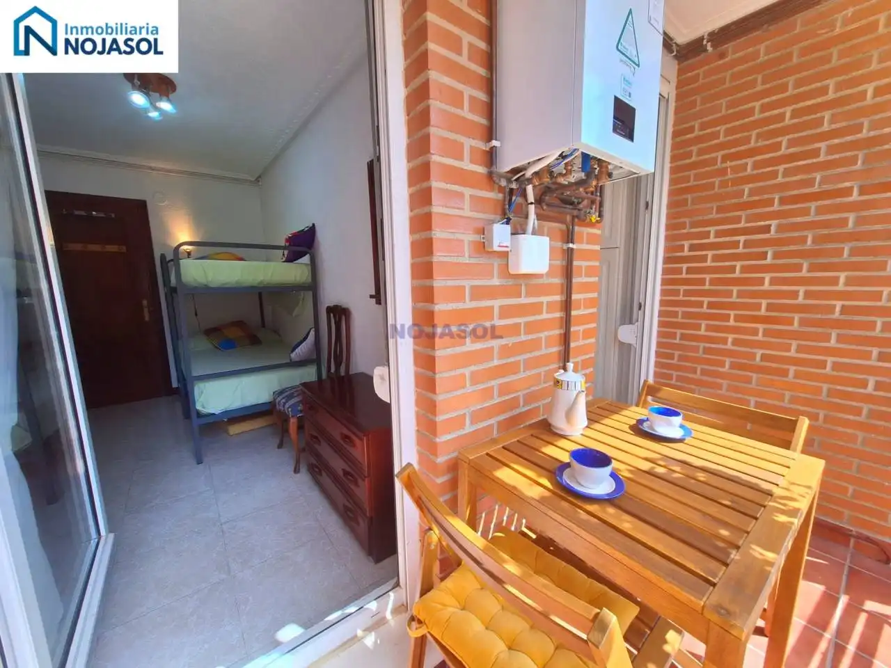 Apartament de lloguer a Calle LOS NOGALES, Palacio