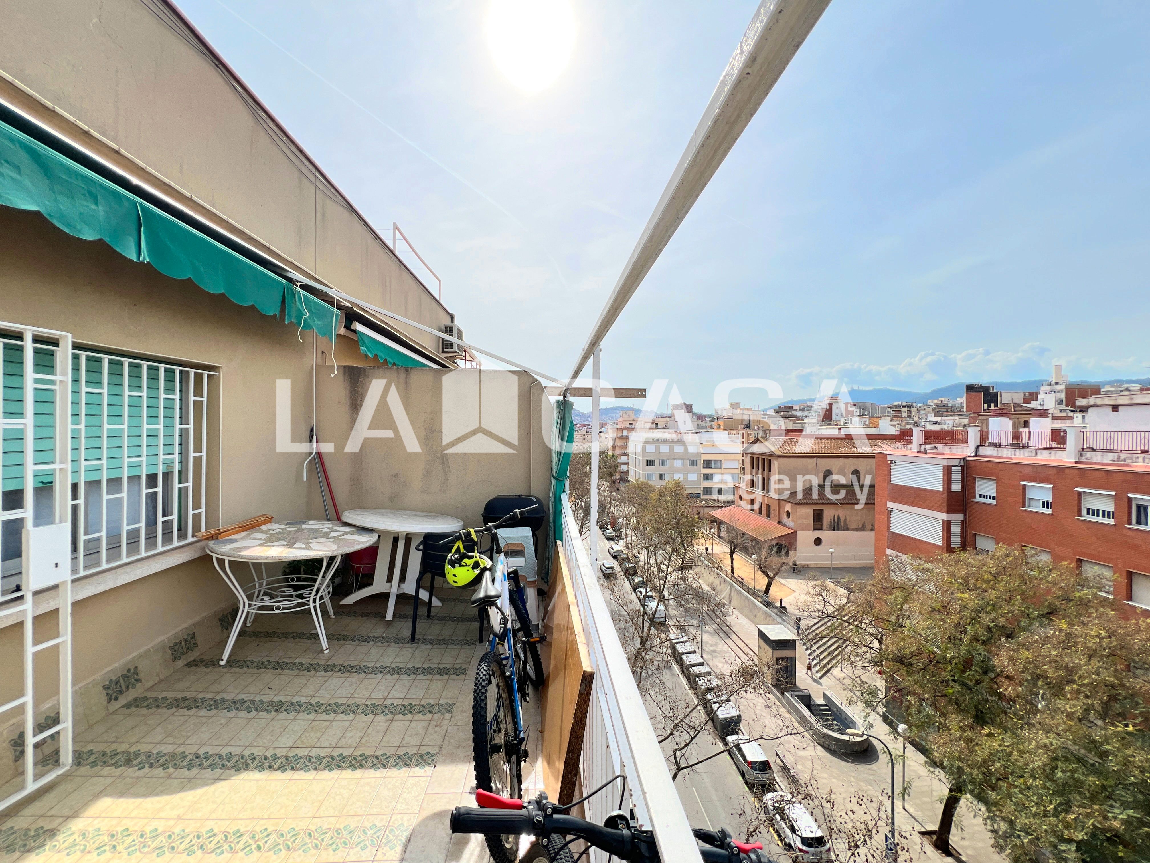 Terrasse von Dachboden zum Verkauf in  Barcelona Capital mit Heizung und Terrasse
