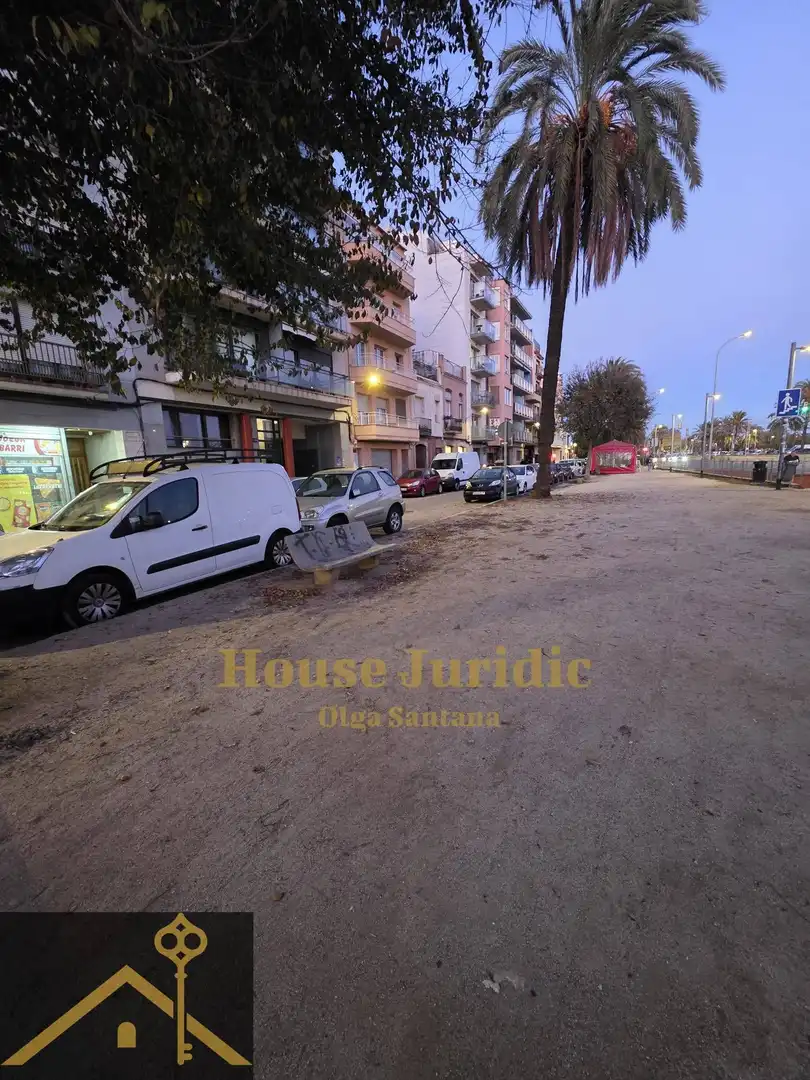 Vista exterior de Piso en venta en Mataró con Aire acondicionado, Calefacción y Terraza
