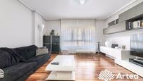 Living room of Flat for sale in Bilbao   with Heating, Terrace and Storage room