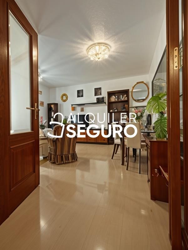 Living room of Flat to rent in  Granada Capital  with Heating and Furnished