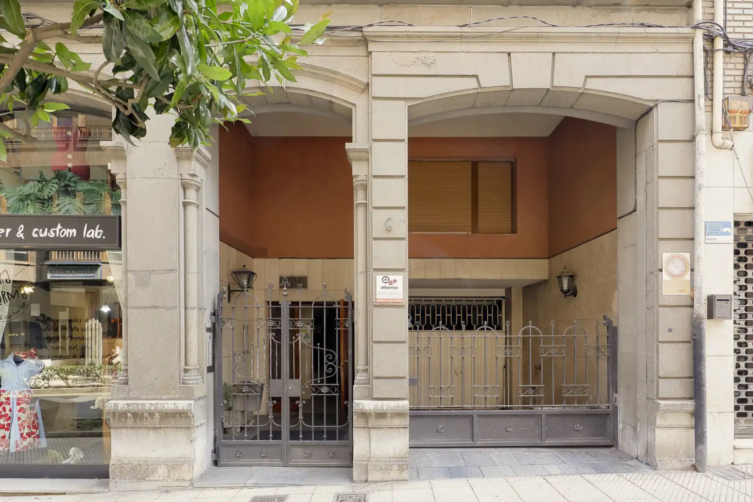 Pis en venda en Oviedo  amb Calefacció, Parquet i Traster