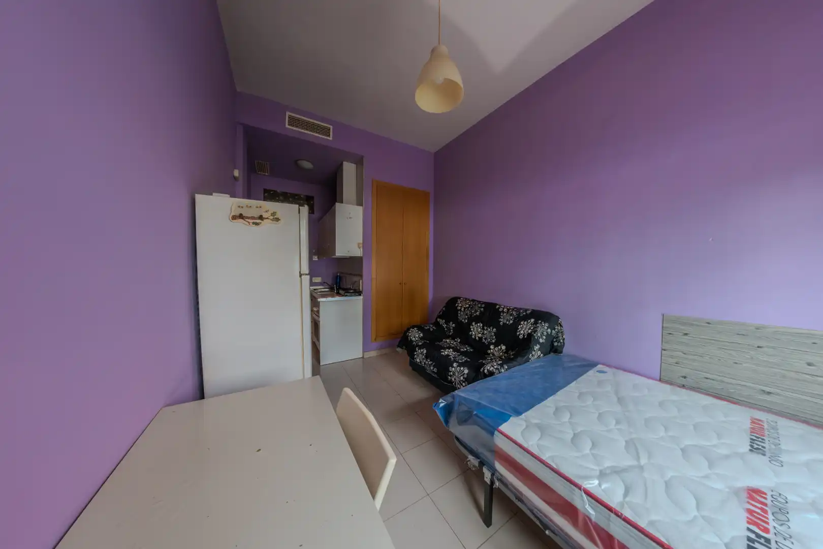 Habitación de Estudio de alquiler en Murcia con Trastero y Amueblado