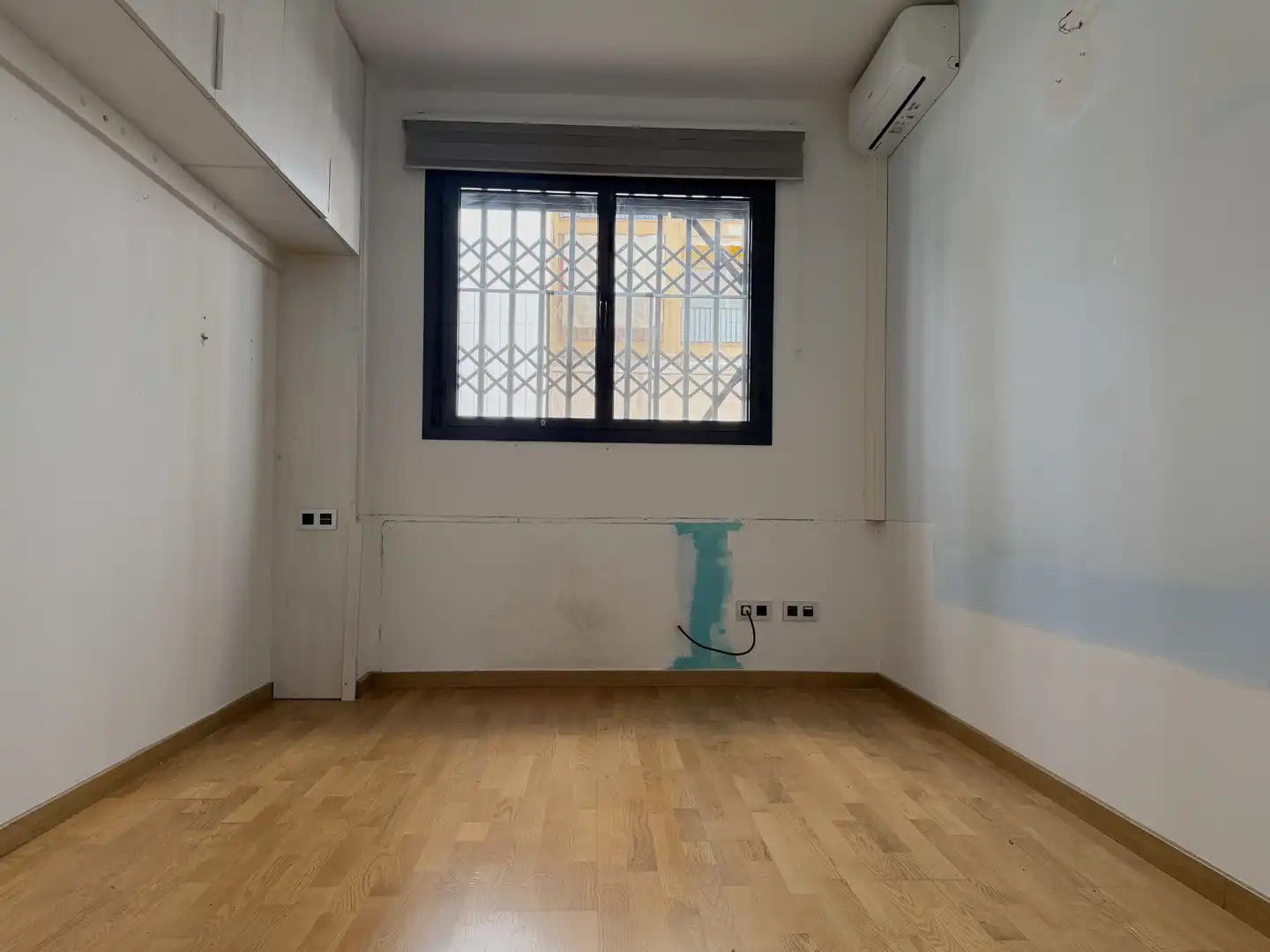 Dormitori de Pis en venda en Barcelona amb Aire condicionat, Calefacció i Jardí privat