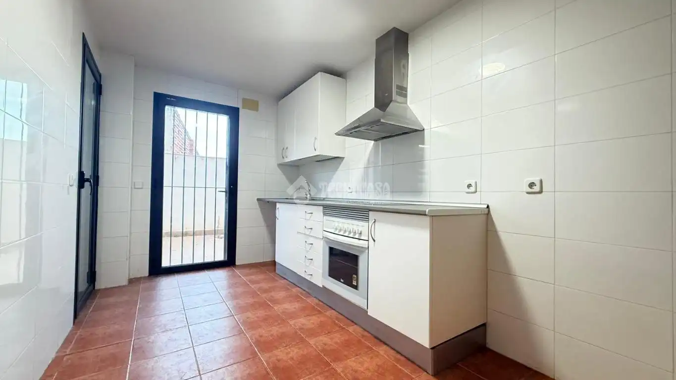 Cocina de Piso en venta en Fuensalida con Calefacción y Parquet