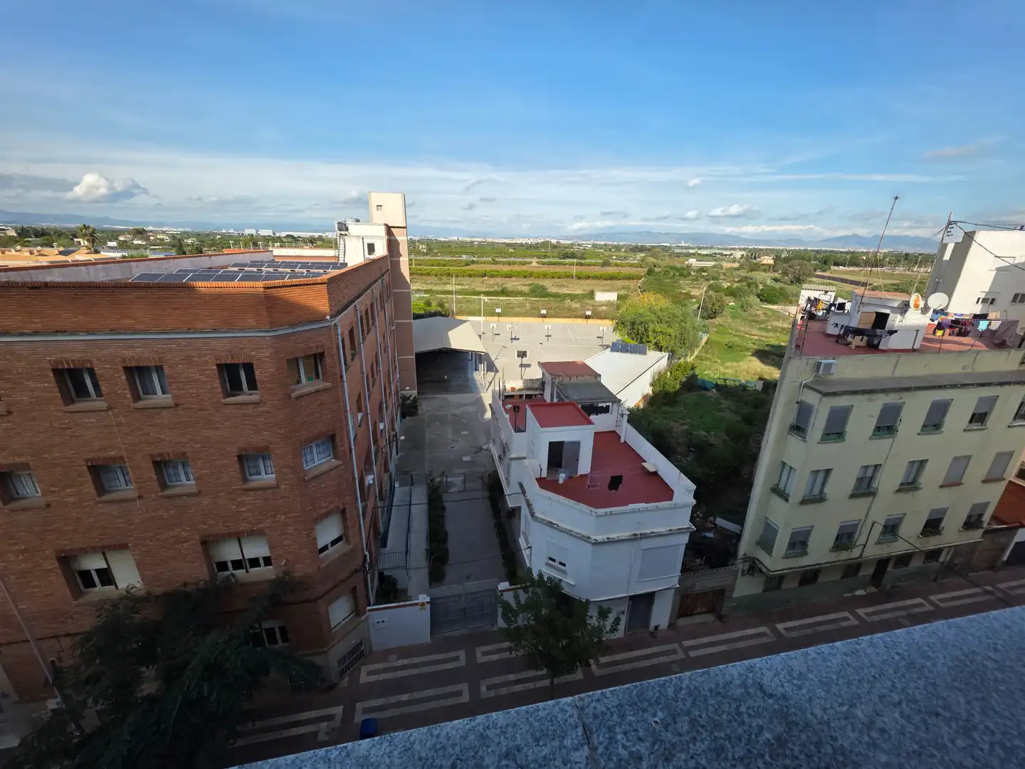 Vista exterior de Pis en venda en Burriana / Borriana amb Traster, Moblat i Piscina comunitària