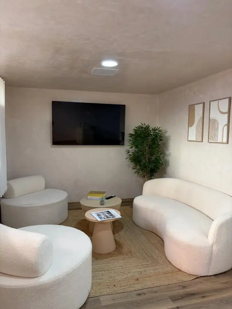 Oficina amb ascensor en venda a Nueva Andalucía, imagen 2