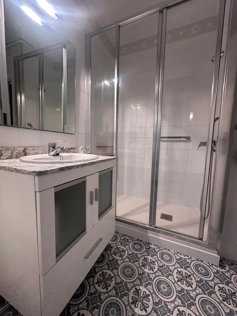 Wohnung zur Miete in Avinguda de Santa Coloma, Riu Sud