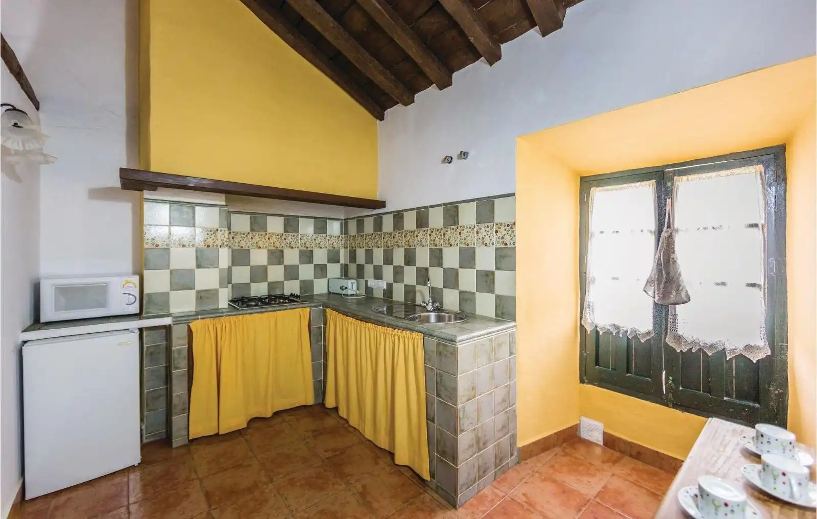 Kitchen of Houses for sale in Málaga  with Private garden, Swimming Pool and Furnished