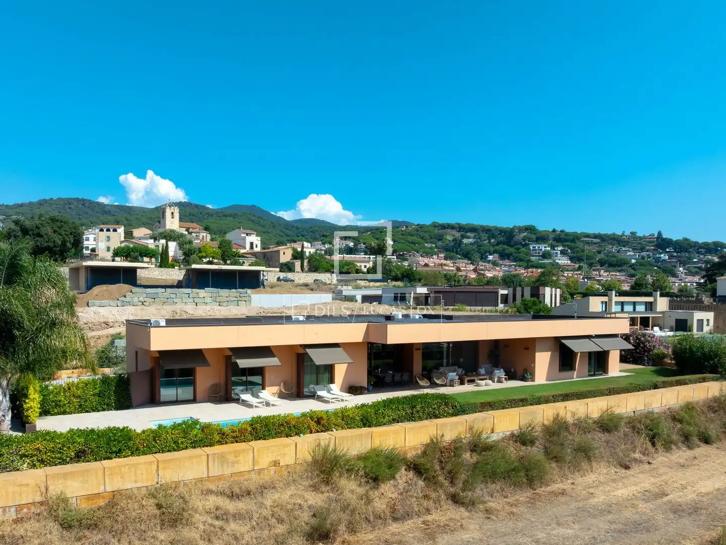 Vista exterior de Casa o chalet en venta en Sant Vicenç de Montalt con Aire acondicionado, Calefacción y Jardín privado