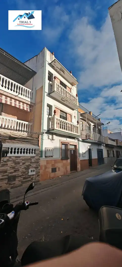 Duplexes for sale in Calle SERENIDAD, Palmete
