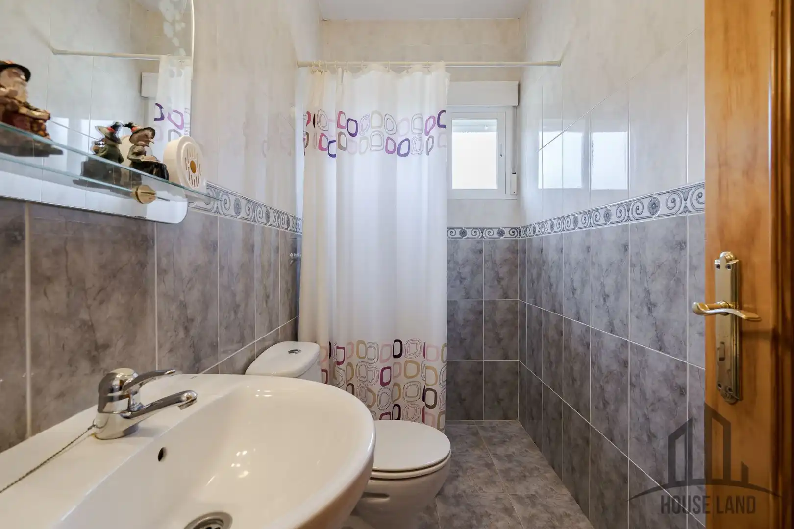 Baño de Casa o chalet en venta en El Casar con Aire acondicionado, Calefacción y Jardín privado