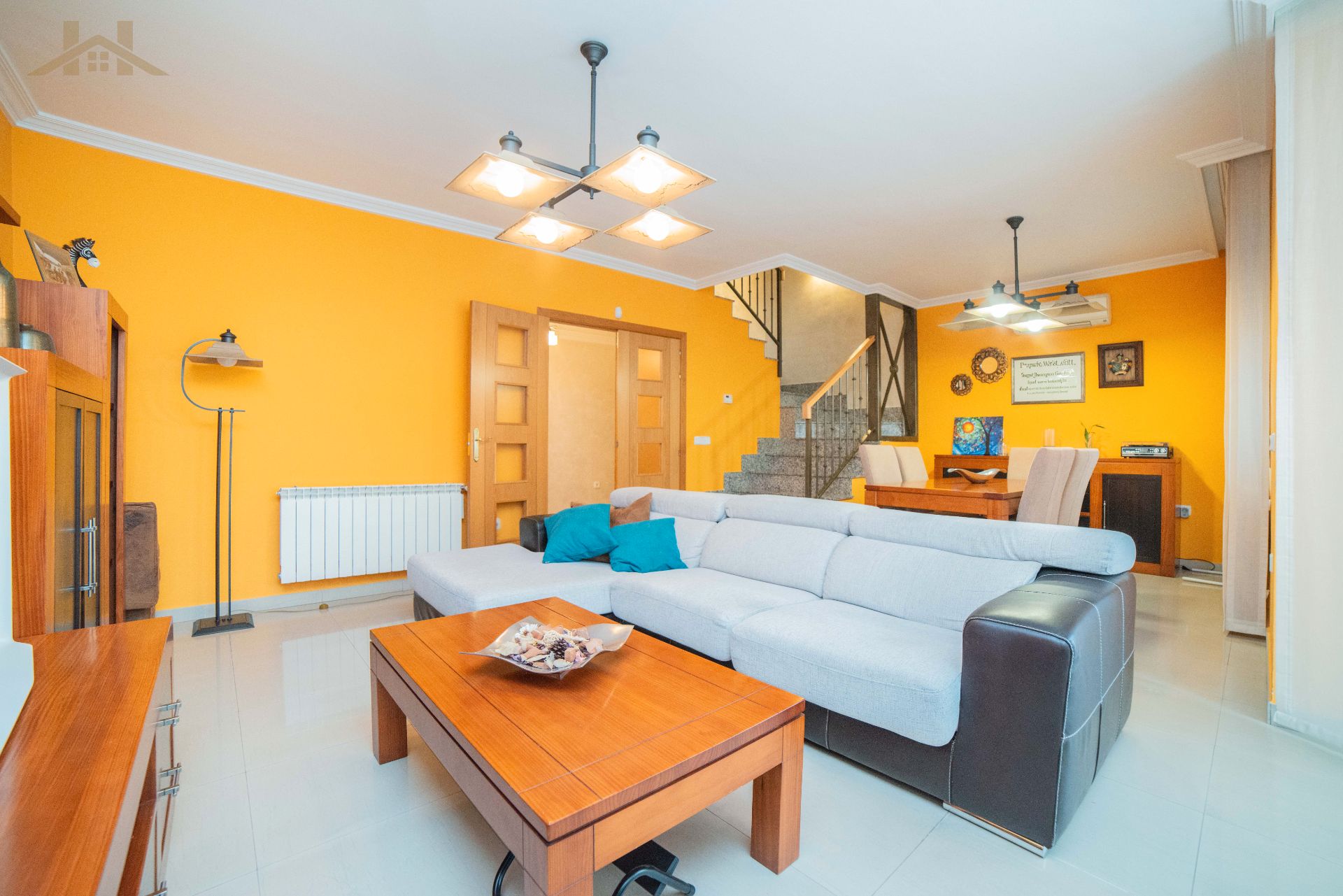 Living room of Single-family semi-detached for sale in Illescas  with Air Conditioner, Heating and Terrace