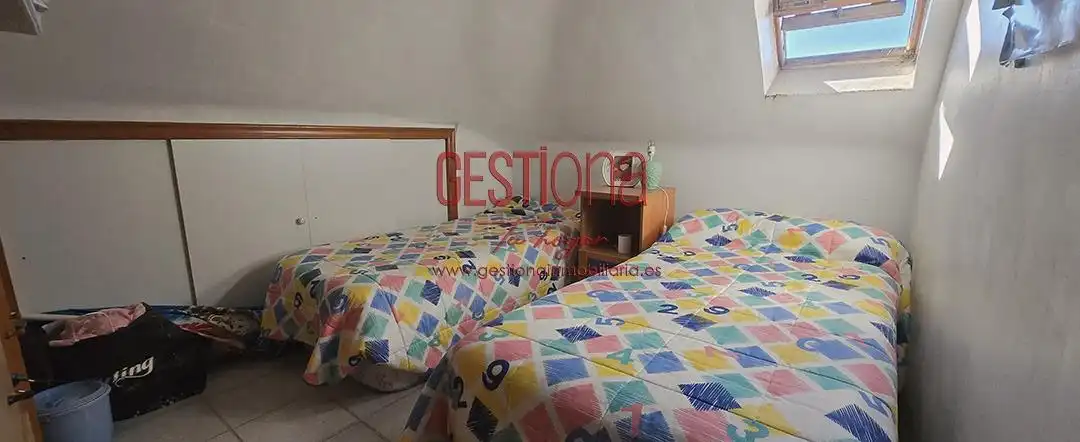 Habitación de Apartamento en venta en Noja con Terraza y Balcón