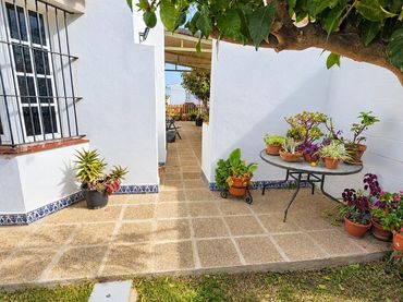 Chalet con piscina en venta en Calle BANCADA