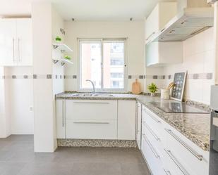Cuina de Pis en venda en Benalmádena amb Aire condicionat, Jardí privat i Terrassa
