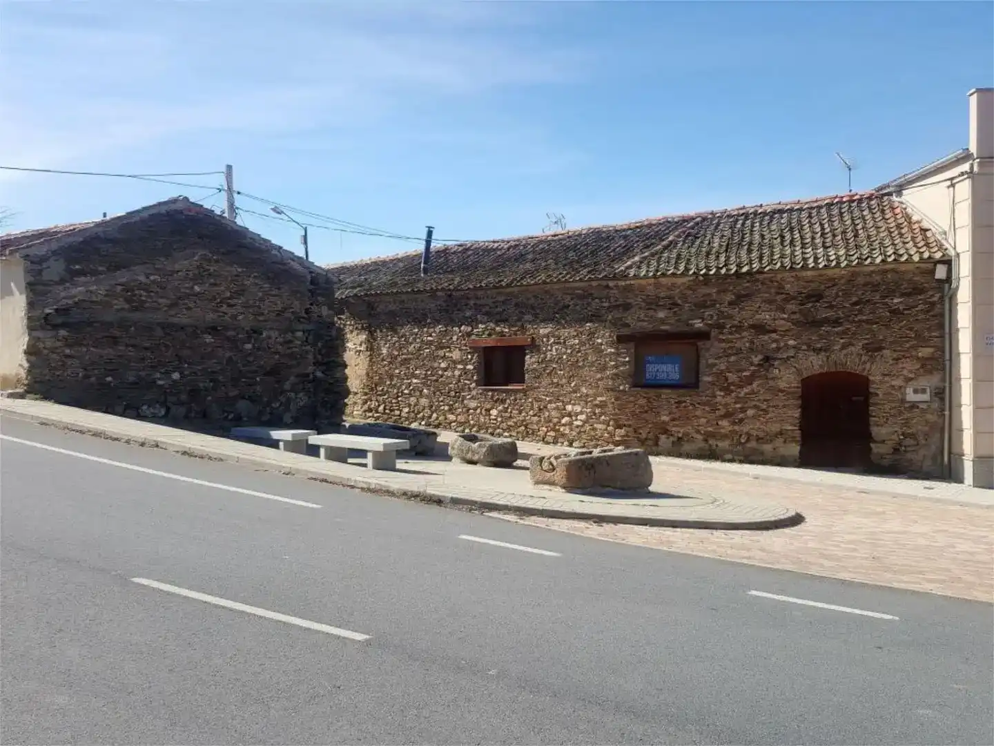 Vista exterior de Loft en venda en Ortigosa de Pestaño amb Moblat