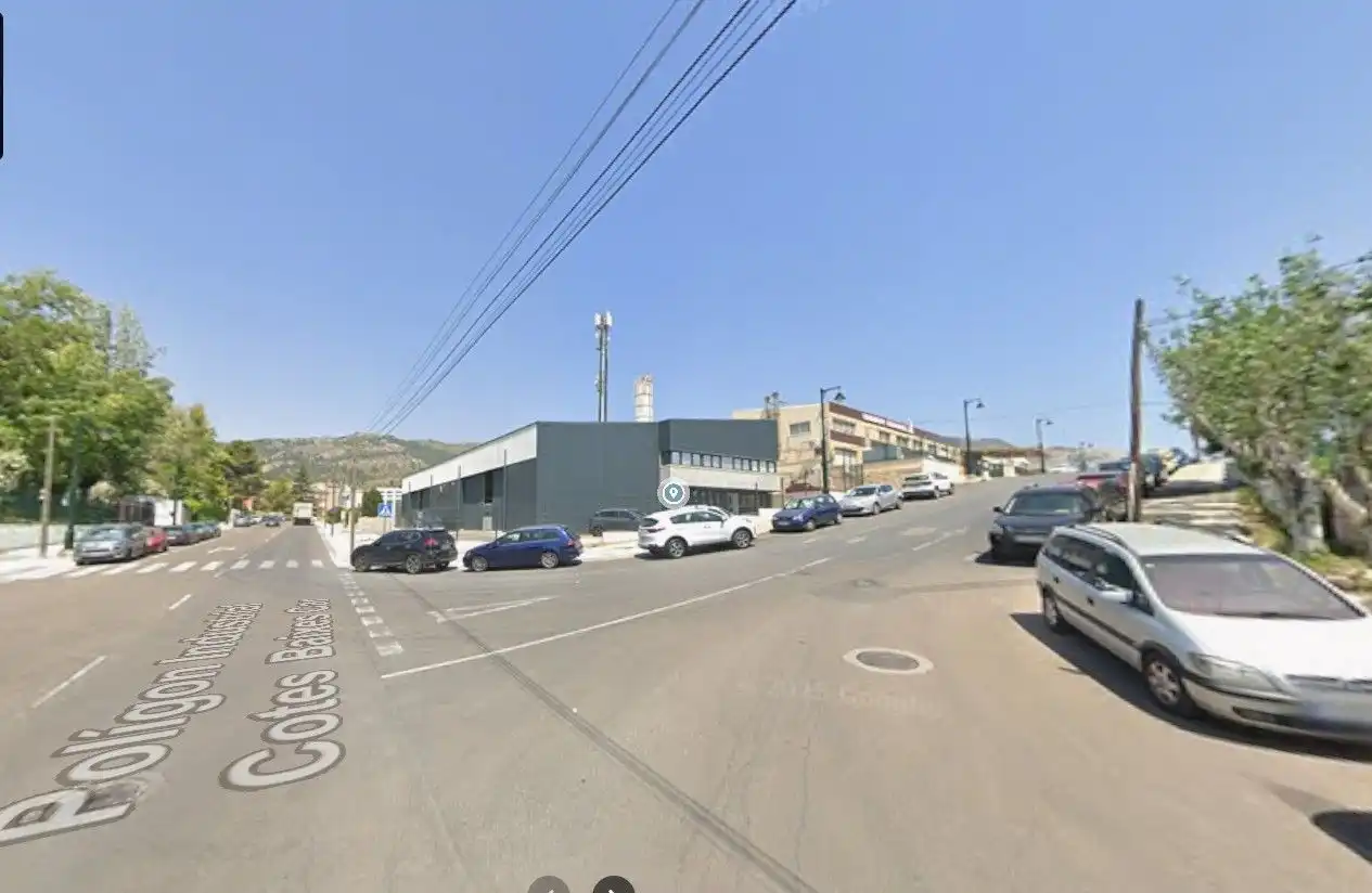Nau industrial en venda a Coes Baisex