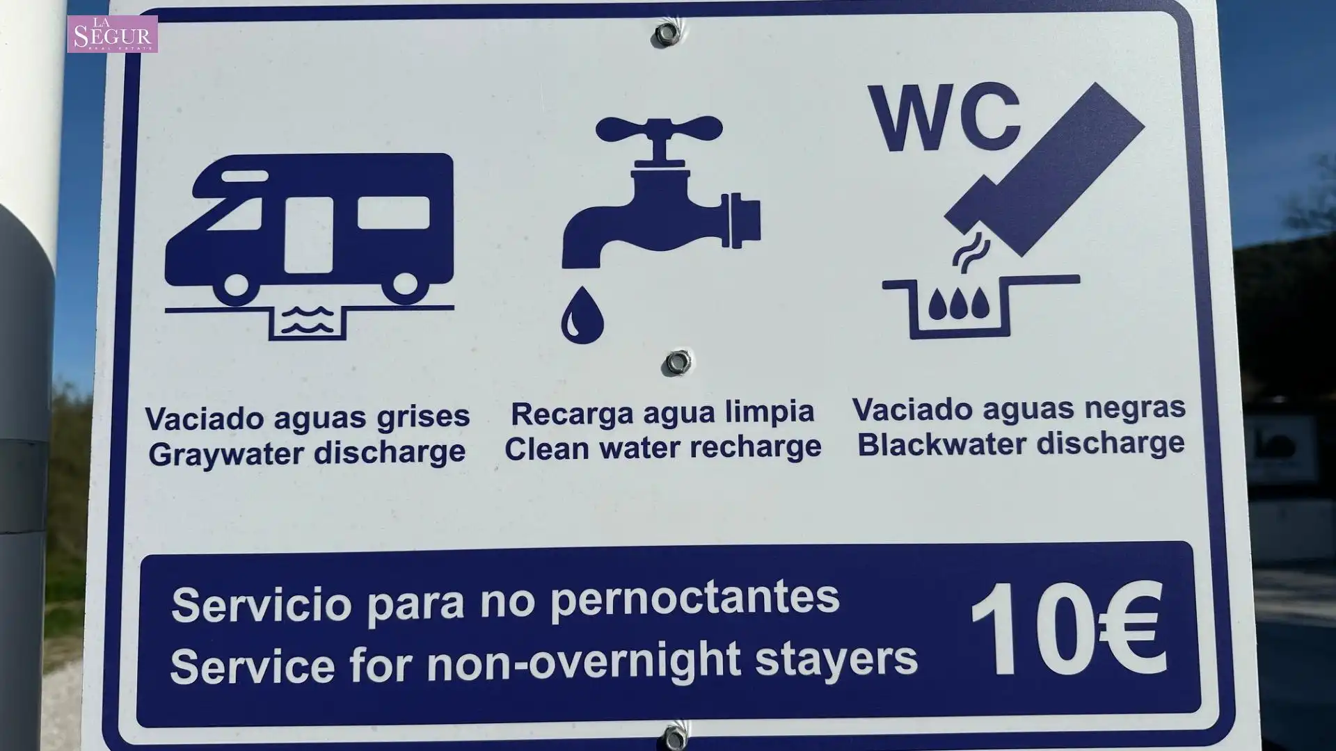 Parking de Finca rústica en venta en Barbate con Aire acondicionado, Jardín privado y Terraza