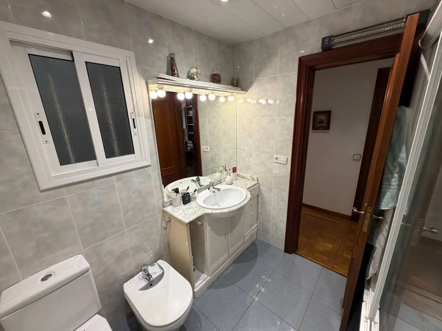 Bathroom of Flat for rent in  Barcelona Capital  with Terrace and Balcony
