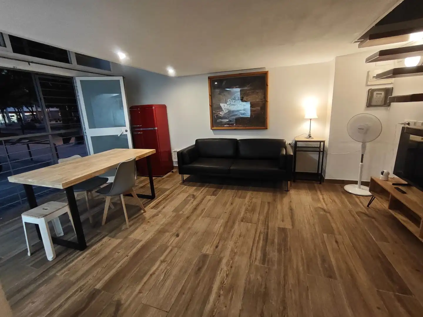 Wohnzimmer von Büro zur Miete in Barcelona mit Möbliert