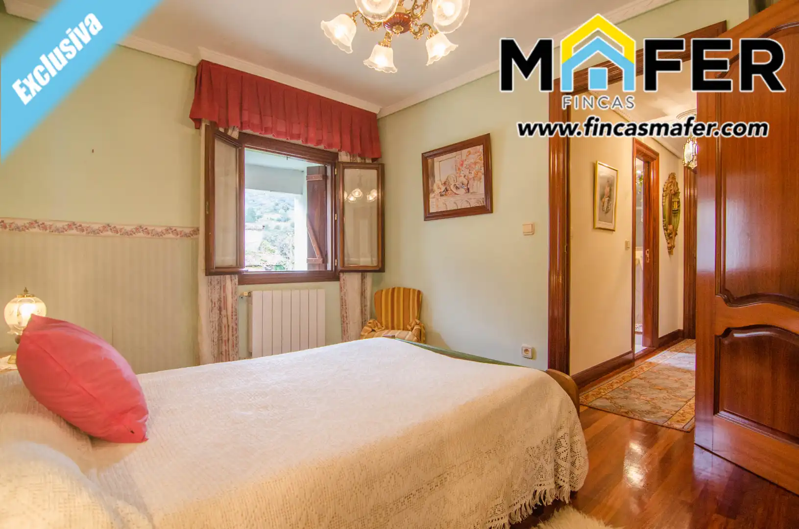 Habitación de Casa adosada en venta en Ruesga con Calefacción, Parquet y Balcón