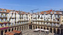 Vista exterior de Pis en venda en Donostia - San Sebastián  amb Parquet i Balcó