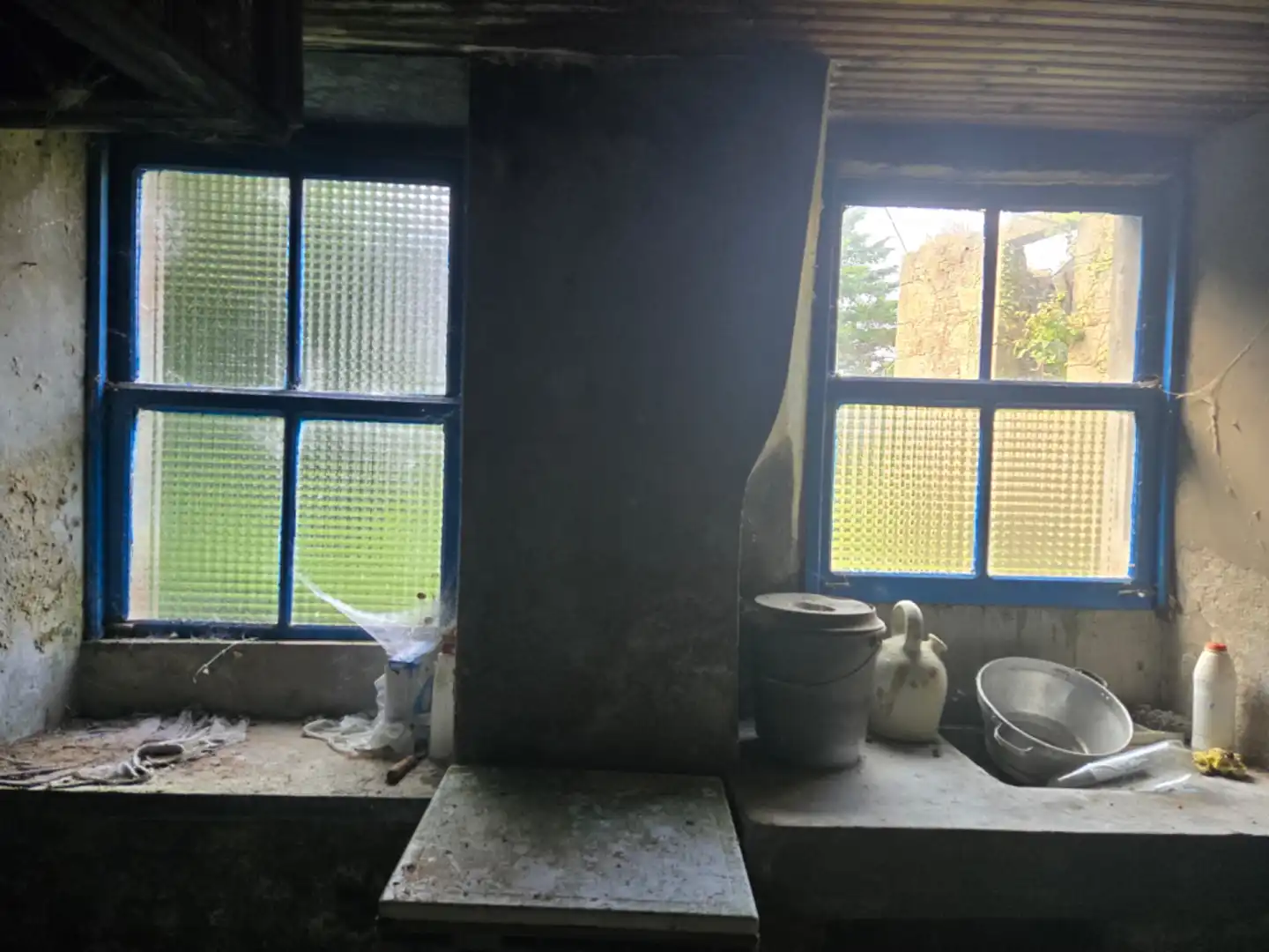 Cocina de Finca rústica en venta en Viveiro con Jardín privado y Trastero