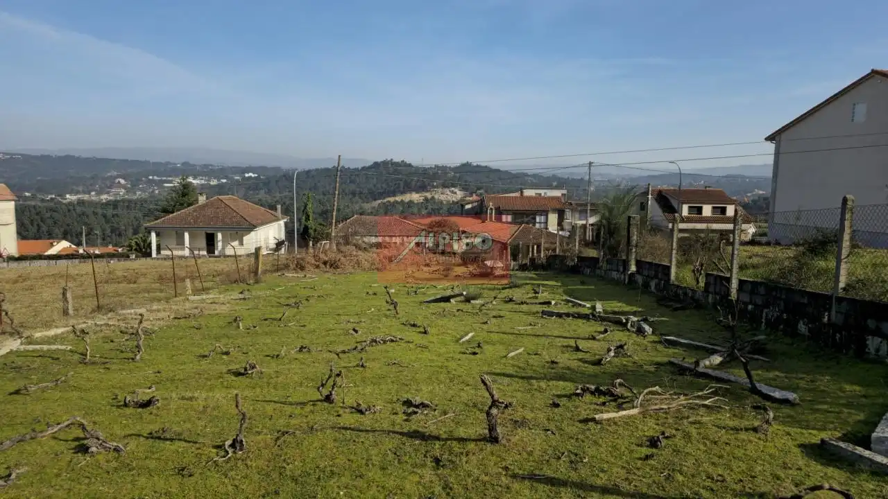 Residencial en venta en San Cibrao das Viñas