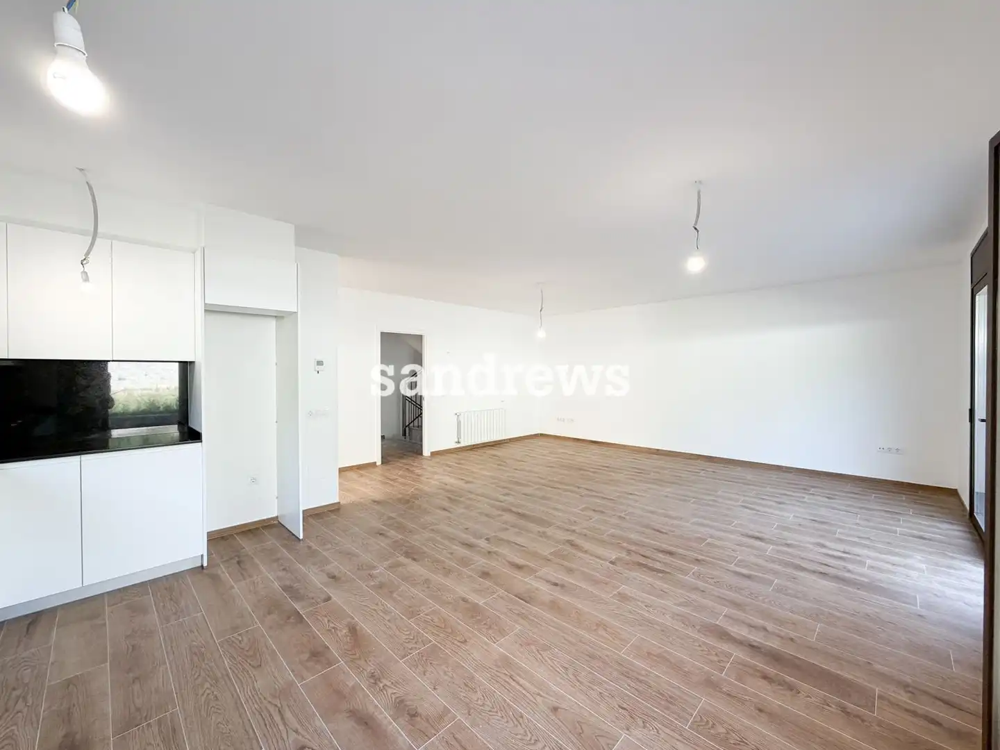 Sala d'estar de Casa adosada en venda en Agullana amb Aire condicionat, Calefacció i Jardí privat