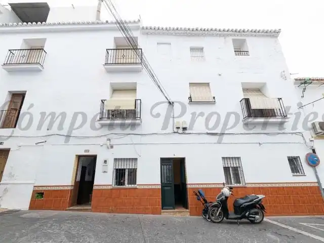 Adossat en venda a Torrox Pueblo