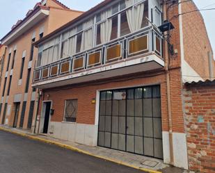 Vista exterior de Edifici en venda en Humanes de Madrid