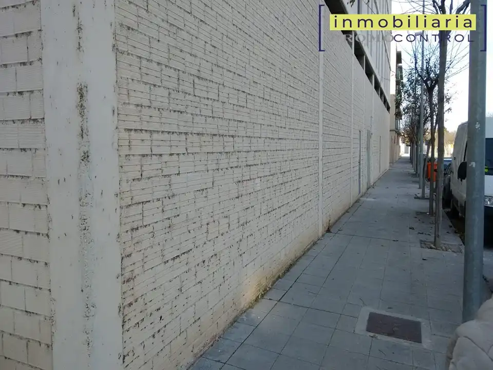 Local comercial de lloguer a Avenida Océano Pacífico 40, imagen 3