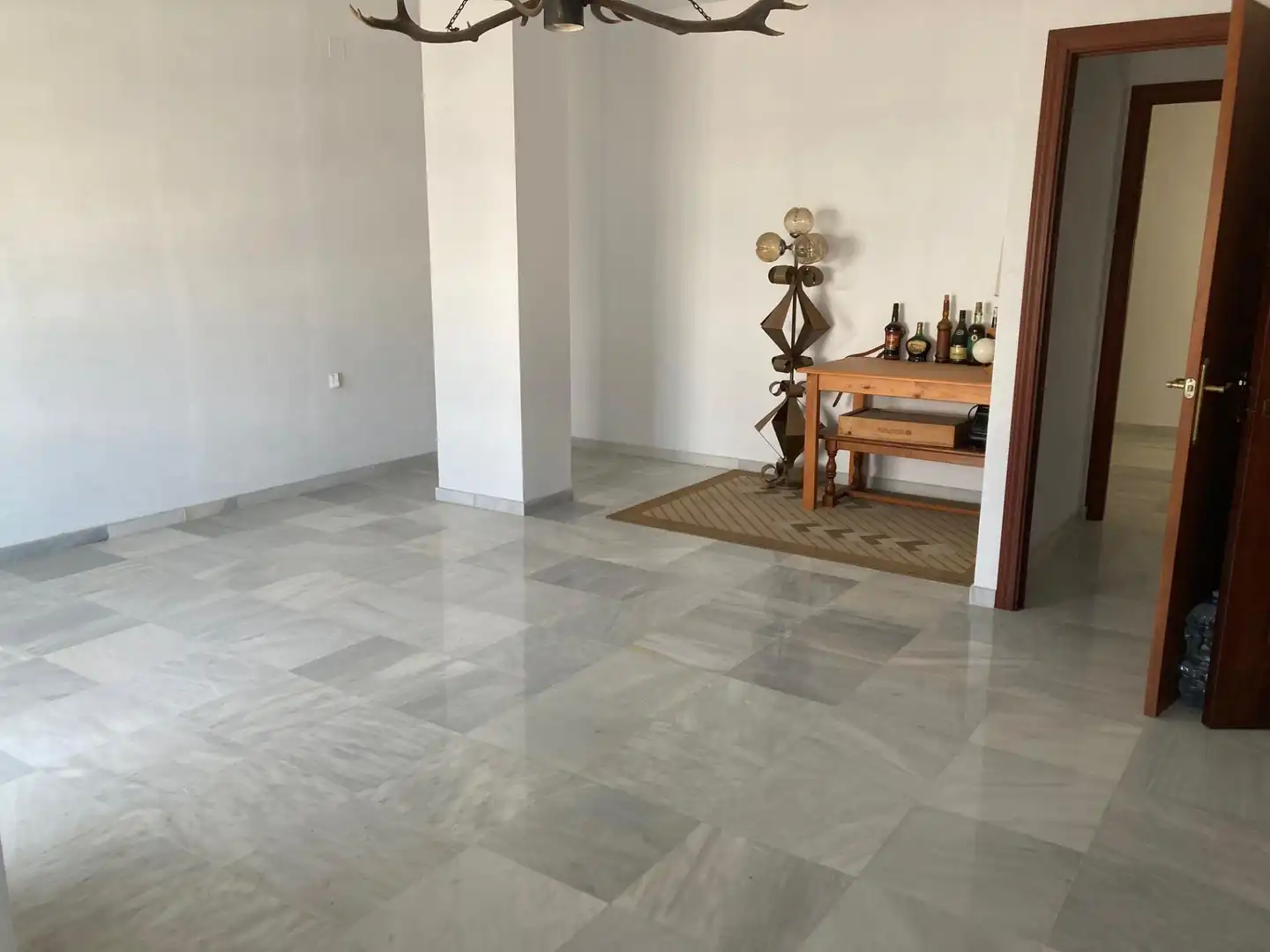 Edificio en venta en Barbate
